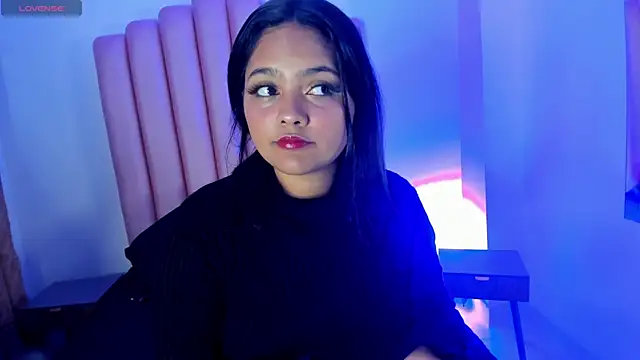 Snapshot of Evalamber_ chatting on May 23, 2026, 12:31 pm Evalamber online show from May 23, 2026, 12:31 pm