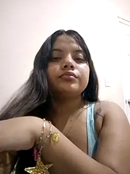 Daniela-Peruana online show from May 13, 2026, 6:00 am