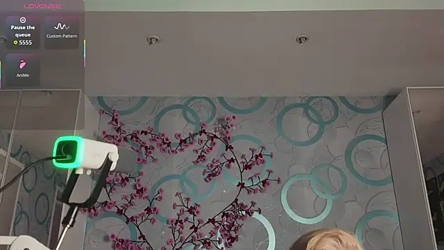 loveamandalove online show from May 24, 2026, 8:14 pm