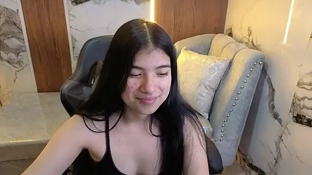Snapshot of alesia_v_v chatting on June 28, 2026, 3:23 am alesia v v online show from June 28, 2026, 3:23 am