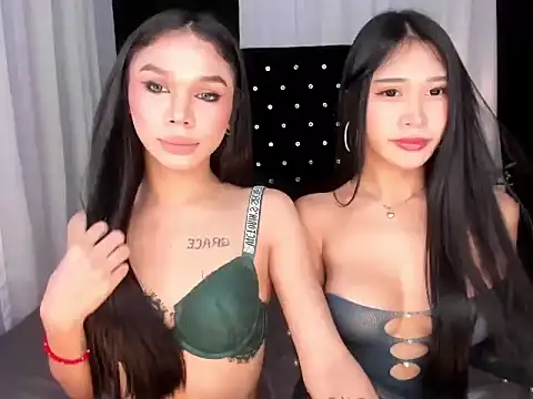 CasandraCollins777 online show from June 21, 2026, 5:37 pm
