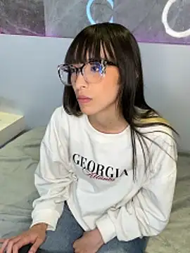 EmiliaBell  online show from May 29, 2026, 3:59 am