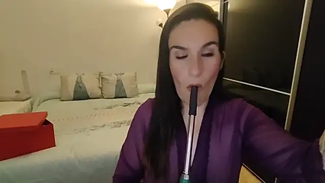 aurasensual69 online show from June 19, 2026, 10:35 pm