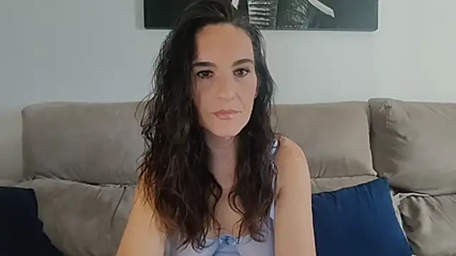 aurasensual69 online show from August 5, 2026, 3:26 pm