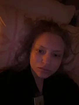 DorissHilton online show from July 10, 2026, 3:33 am