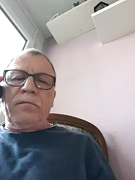NextAct92 online show from June 17, 2026, 3:53 am