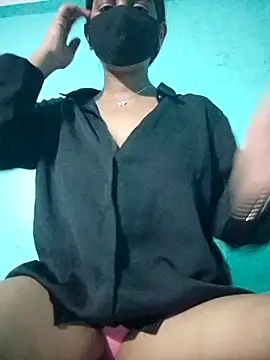Cute-Ishita online show from June 25, 2026, 4:44 pm
