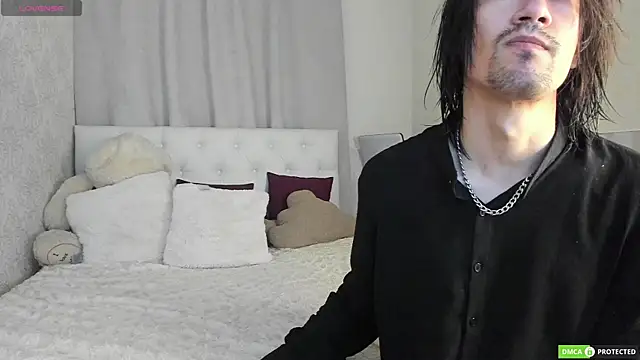CalvinChapman online show from July 14, 2026, 3:11 am