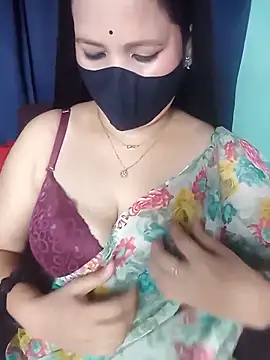 Cute-Sweety online show from May 22, 2026, 4:56 pm