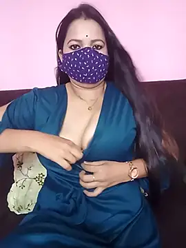 Cute-Sweety online show from June 7, 2026, 1:15 pm