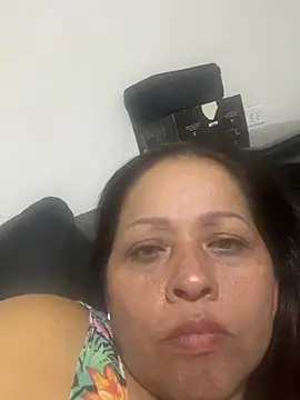 katialatimaecha online show from May 26, 2026, 3:13 am
