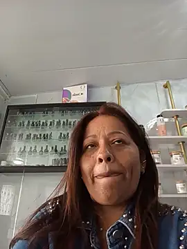 Snapshot of katialatimaecha chatting on July 13, 2026, 4:21 pm katialatimaecha online show from July 13, 2026, 4:21 pm