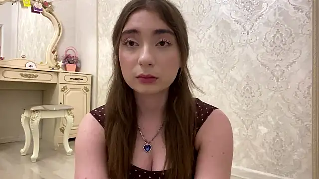 Rosie Sweety online show from July 5, 2026, 5:42 pm