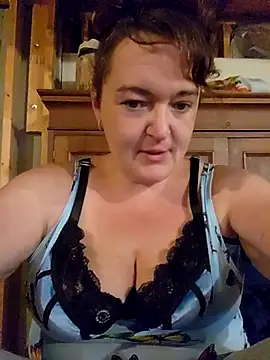 countrycouple7888 online show from May 25, 2026, 2:17 am