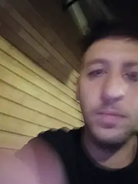 VincentZe99 online show from May 28, 2026, 8:06 pm