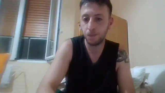 Snapshot of VincentZe99 chatting on June 28, 2026, 1:55 am VincentZe99 online show from June 28, 2026, 1:55 am