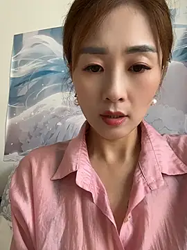 okgirl 23 online show from August 9, 2026, 4:28 am