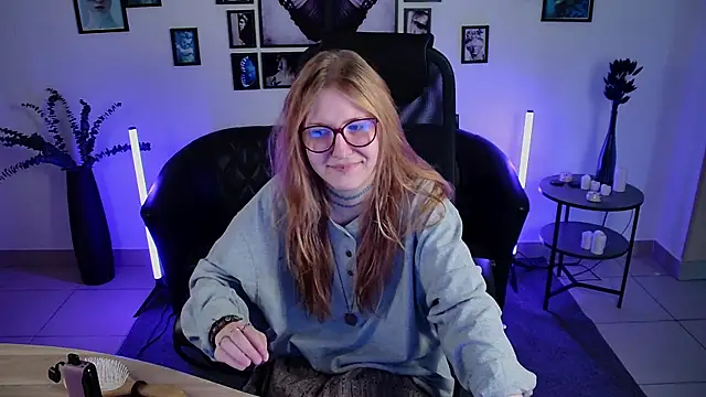 lanafitch online show from June 27, 2026, 11:37 am