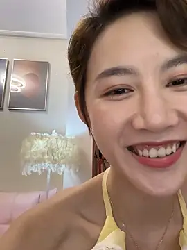A-happyy online show from May 13, 2026, 12:57 pm