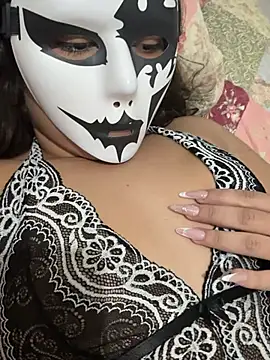 cherrybr01 online show from May 21, 2026, 3:02 am