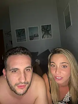 space couple online show from August 8, 2026, 11:18 pm