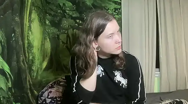 Snapshot of mo0ngoddess chatting on January 26, 2025, 8:36 am mo0ngoddess online show from January 26, 2025, 8:36 am