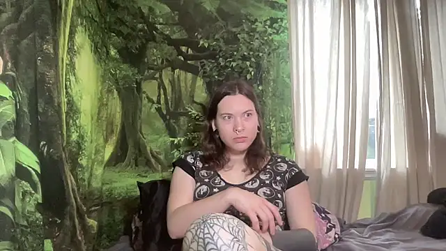 Snapshot of mo0ngoddess chatting on March 15, 2025, 1:19 am mo0ngoddess online show from March 15, 2025, 1:19 am