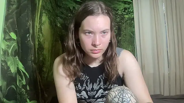 Snapshot of mo0ngoddess chatting on October 11, 2025, 1:38 am mo0ngoddess online show from October 11, 2025, 1:38 am