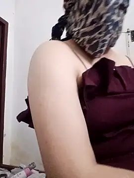 Hot Niya2 online show from May 17, 2026, 6:48 pm