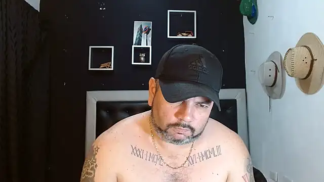 perverseveteranmanxxx online show from February 1, 2025, 1:23 am