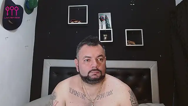 perverseveteranmanxxx online show from February 26, 2025, 5:17 pm