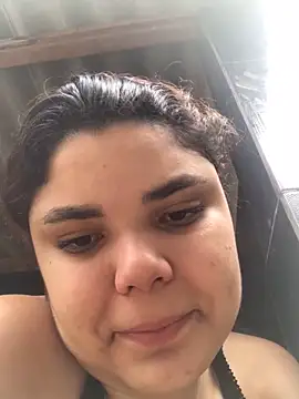 Cliaclara online show from May 29, 2026, 1:31 pm