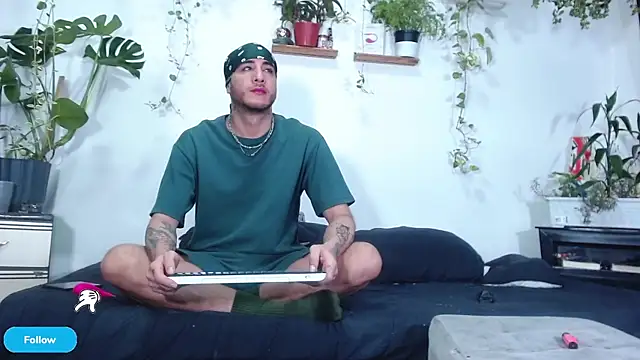 Adam Borsalino online show from July 9, 2026, 3:10 am