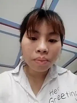 tinana00 online show from May 11, 2026, 10:21 am