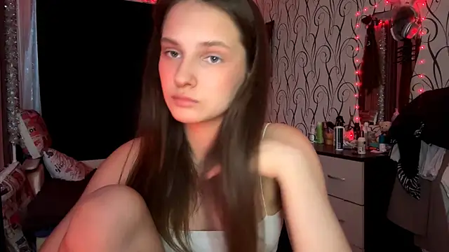 Jensenlove online show from June 17, 2026, 1:12 pm