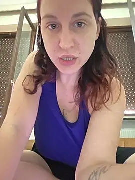 Nicolevellori online show from July 13, 2026, 5:21 am
