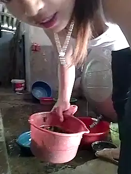 sakysa online show from May 27, 2026, 4:53 am