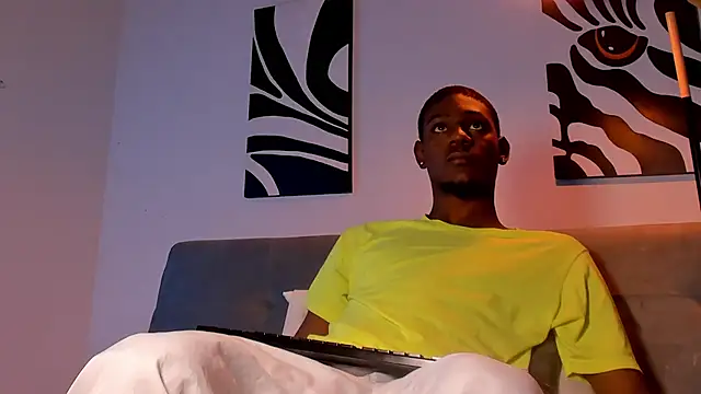 Snapshot of Drake_Wit1 chatting on July 10, 2026, 11:35 am Drake Wit1 online show from July 10, 2026, 11:35 am