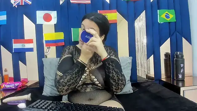 Snapshot of Sofia_SyS chatting on July 10, 2026, 1:36 pm Sofia SyS online show from July 10, 2026, 1:36 pm