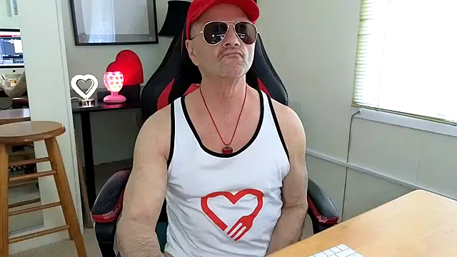 hotdadbod online show from February 21, 2025, 9:11 pm