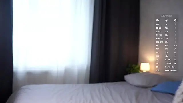 AlesiaPeasel online show from July 5, 2026, 11:50 am