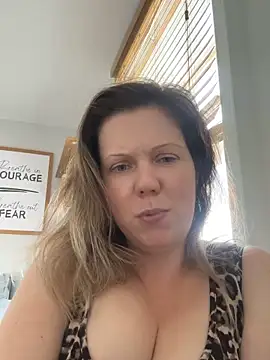 anabellefetish1 online show from May 28, 2026, 1:08 pm