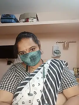 pirainilla online show from July 5, 2026, 5:20 pm