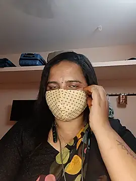 pirainilla online show from July 21, 2026, 4:20 pm