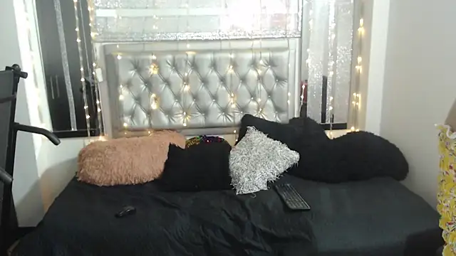 cloe gold online show from May 22, 2026, 2:01 pm