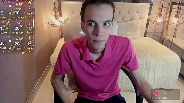 Snapshot of felix_haze chatting on July 12, 2026, 6:10 pm felix haze online show from July 12, 2026, 6:10 pm
