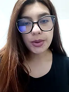 cutetemari online show from May 26, 2026, 2:29 am