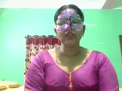 Kavya17 online show from June 17, 2026, 6:09 pm
