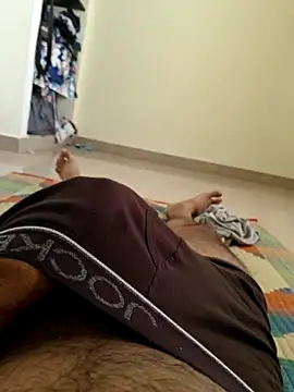1Horny Boy1 online show from June 19, 2026, 5:01 am