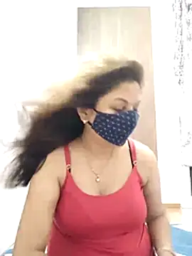 Snapshot of hot_kiran2000 chatting on June 21, 2026, 1:03 pm hot kiran2000 online show from June 21, 2026, 1:03 pm